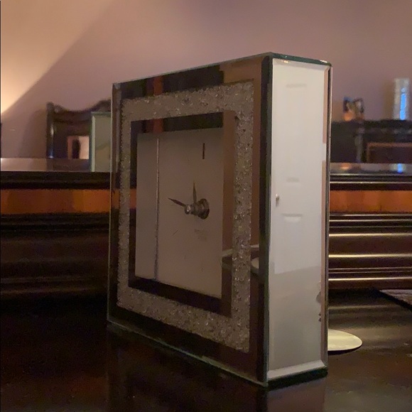 Clock - Picture 2 of 2